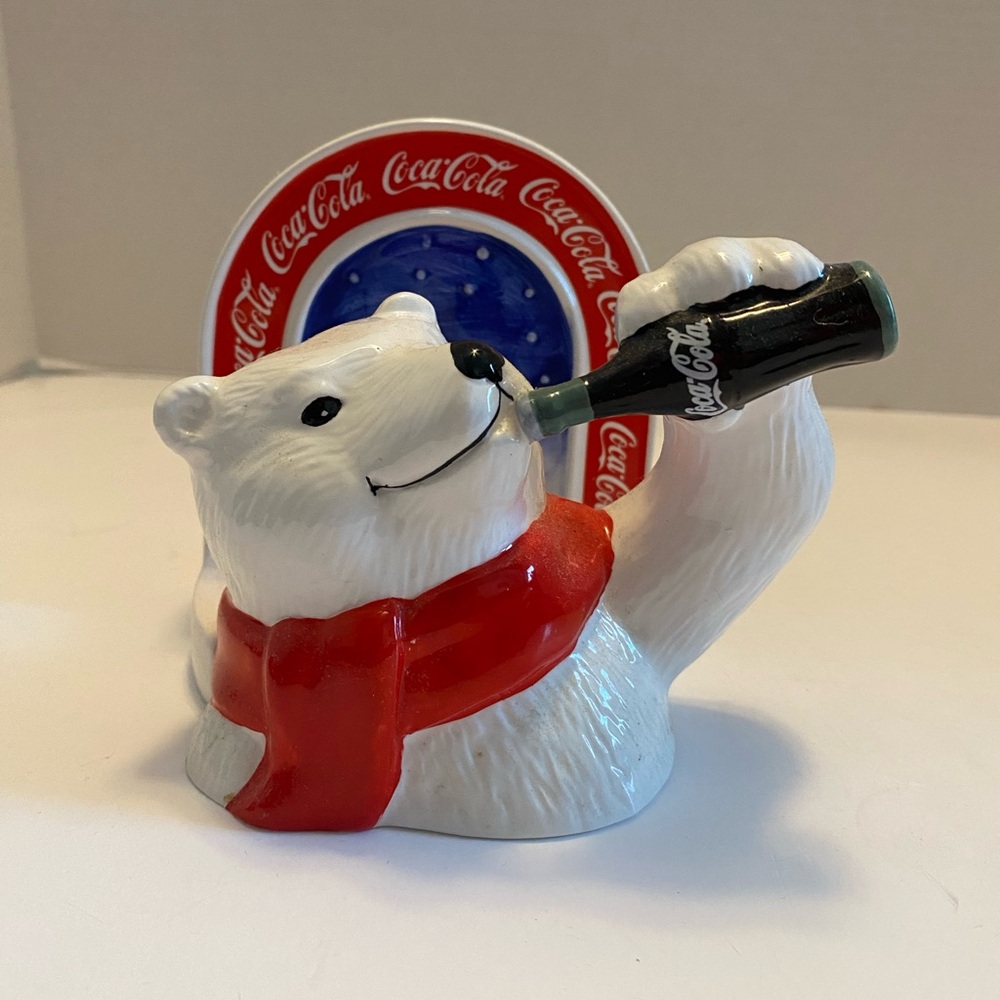 Vintage collectible Coca-Cola, polar bear collectible napkin holder 1998